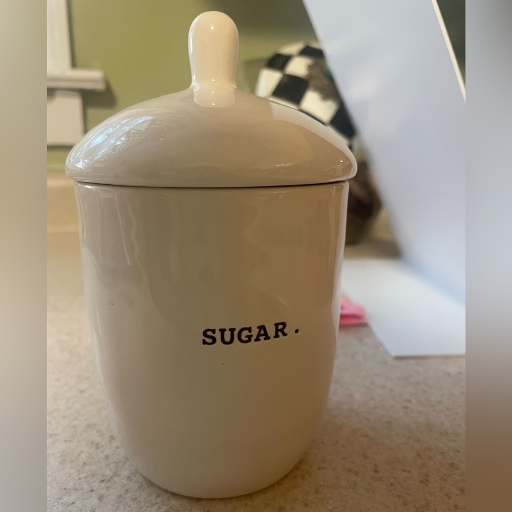 Rae Dunn sugar container for coffee